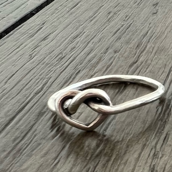 James Avery knot ring - Picture 1 of 1
